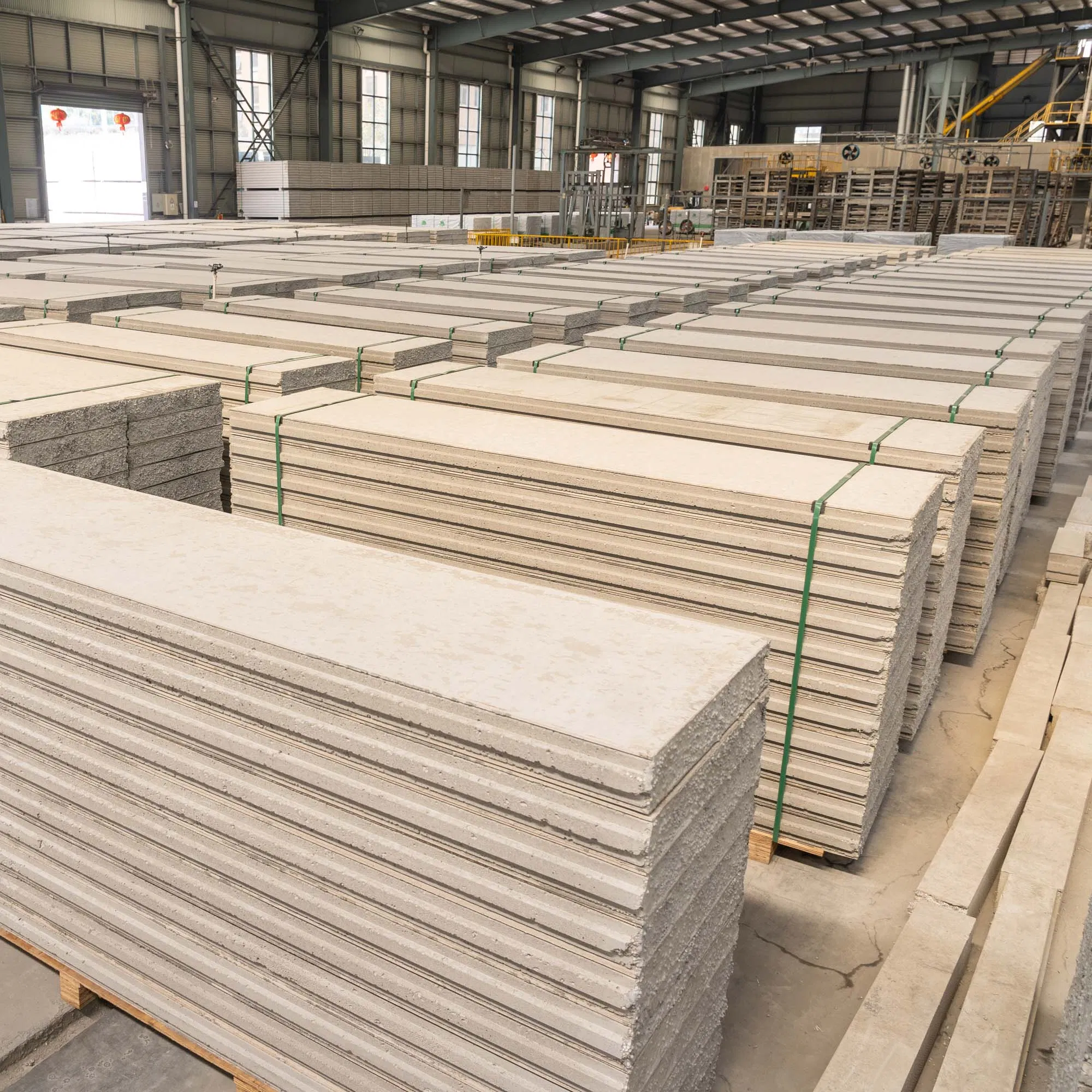 Ready for Painting/Low Cost Precast House Partition Wall Prefabricated Insulated Roof EPS Cement Sandwich Wall Panels