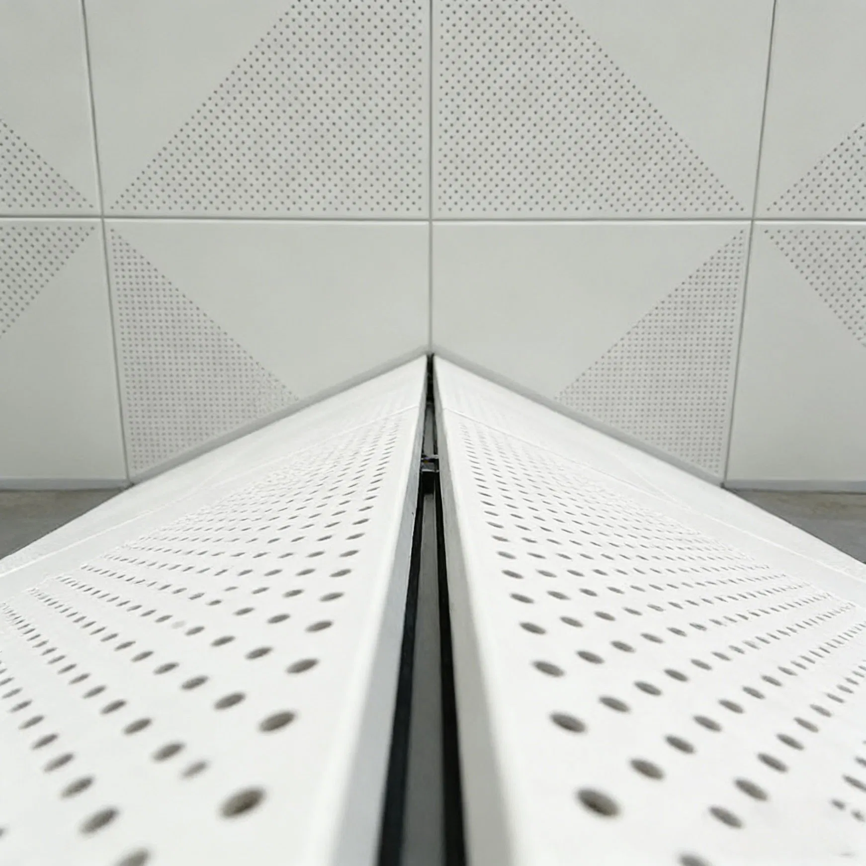 High Density Soundproof Mineral Fiber Ceiling Board