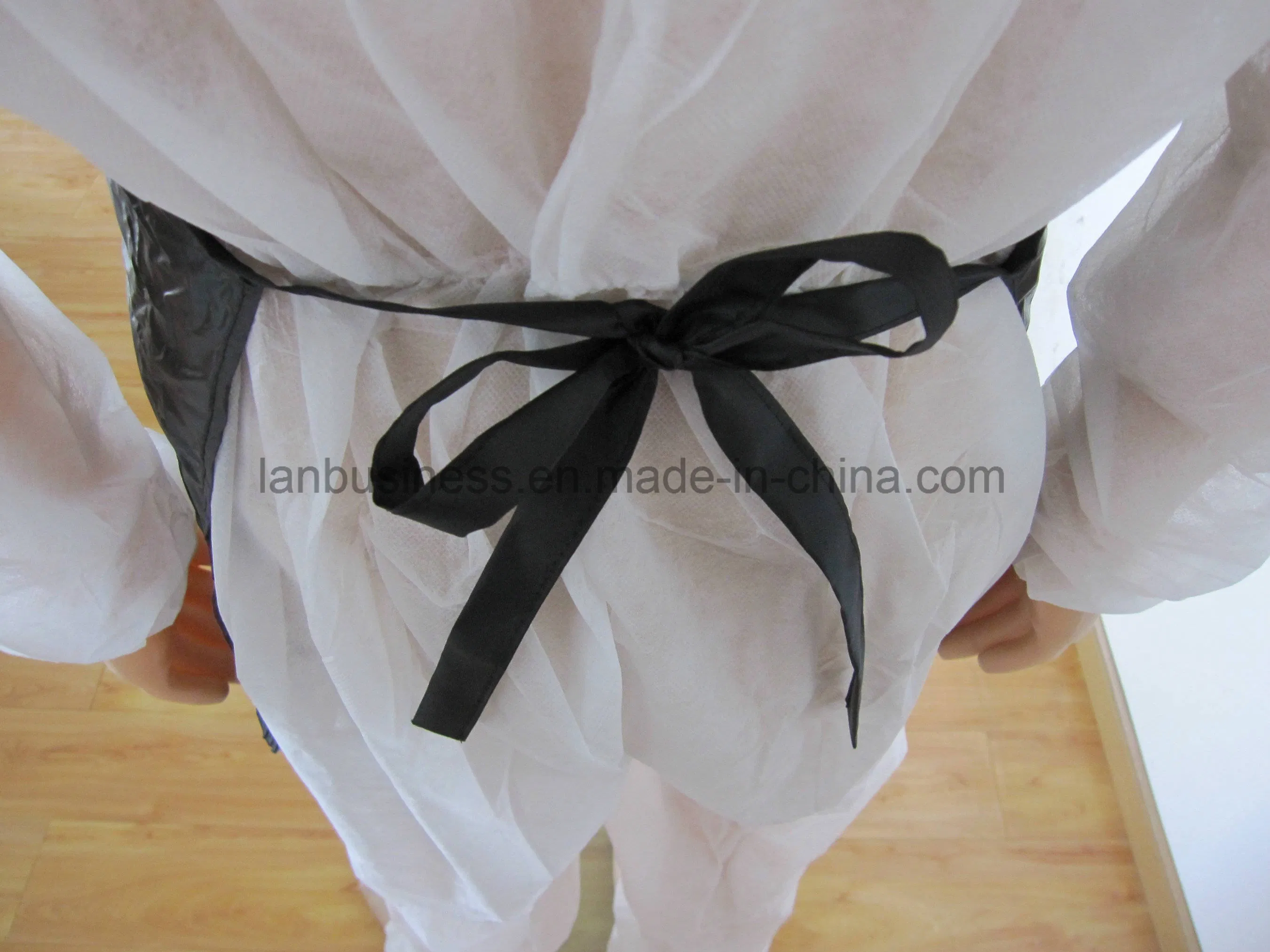 Фартук парикмахерский из полиэстера черный