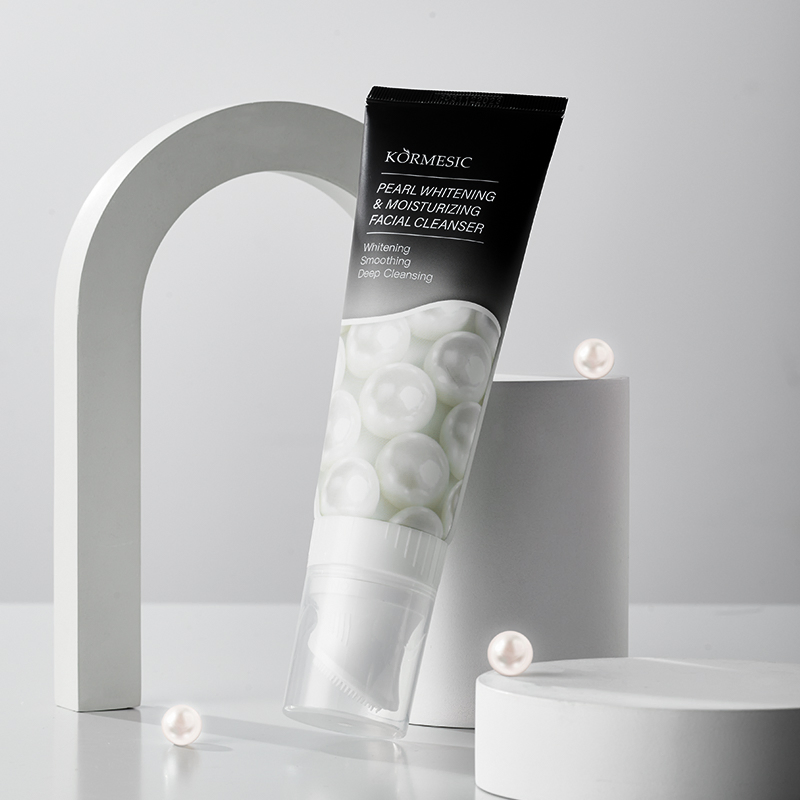 Pearl Infused Brightening Facial Cleanser for Radiant Skin