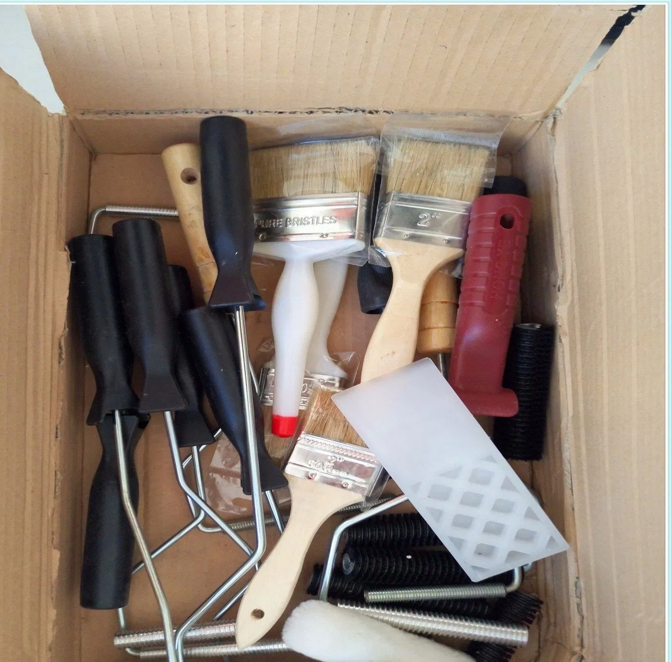 Набор кистей и валиков из стеклопластика