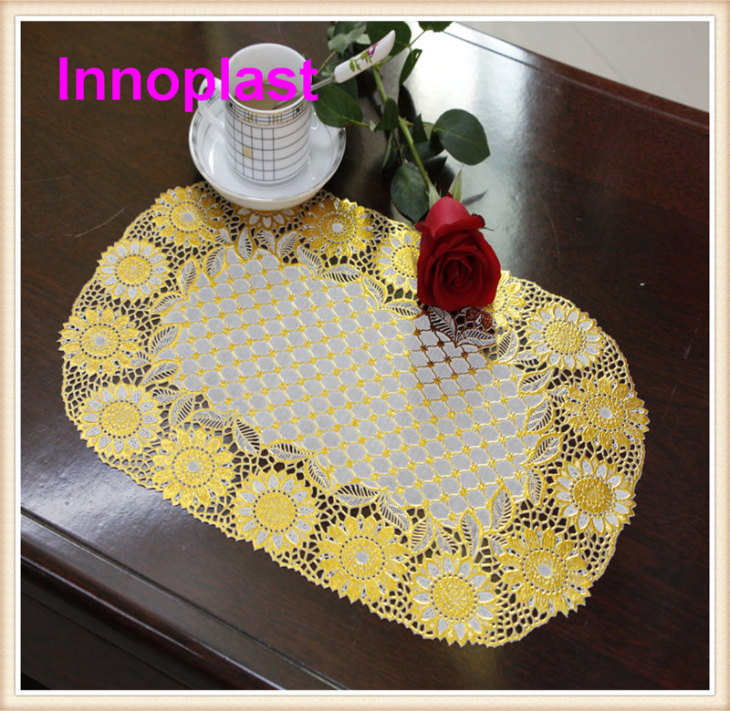 PVC Gold Silver Lace Placemat