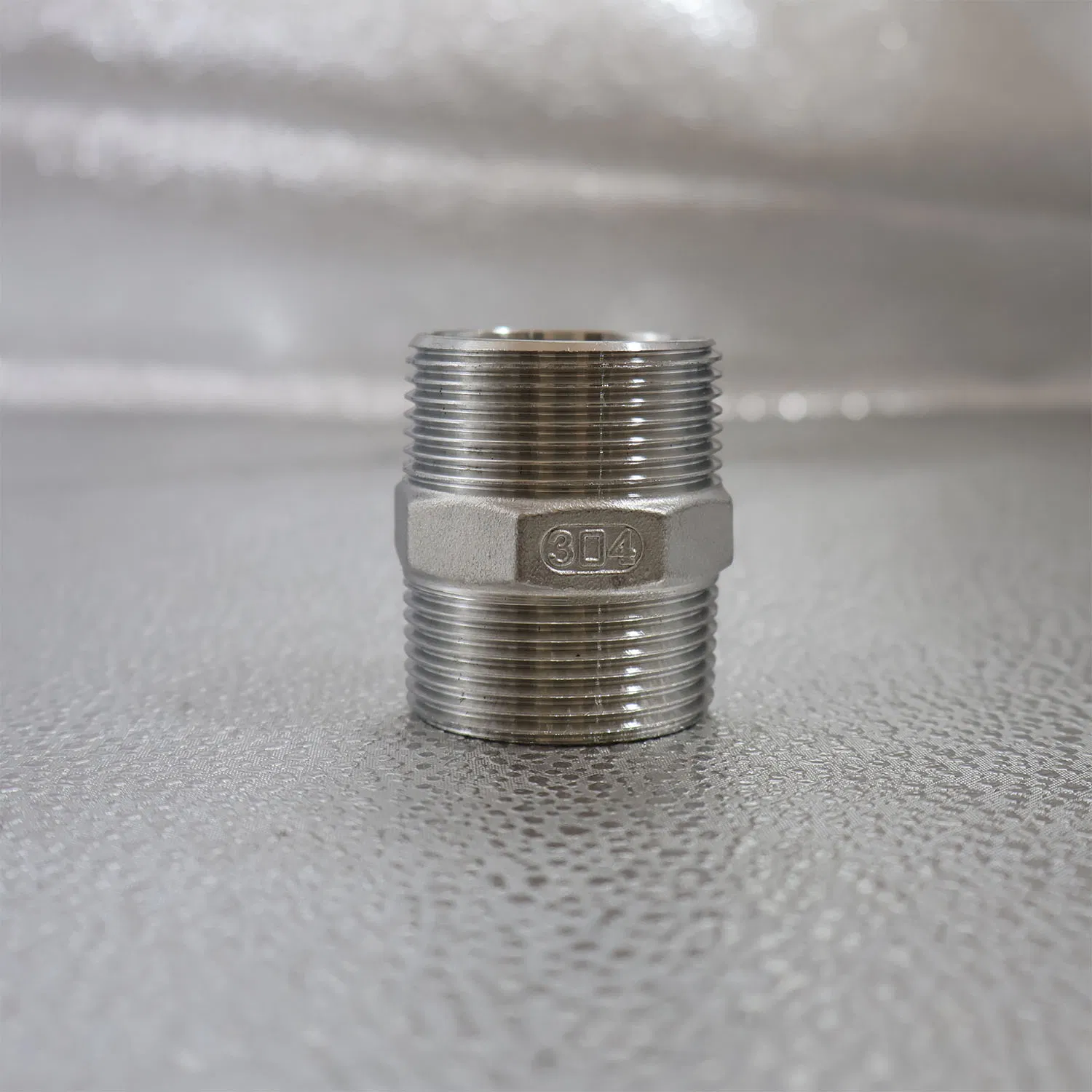 Premium Male Hex Nipple Pipe Fittings for Plumbing Adapter