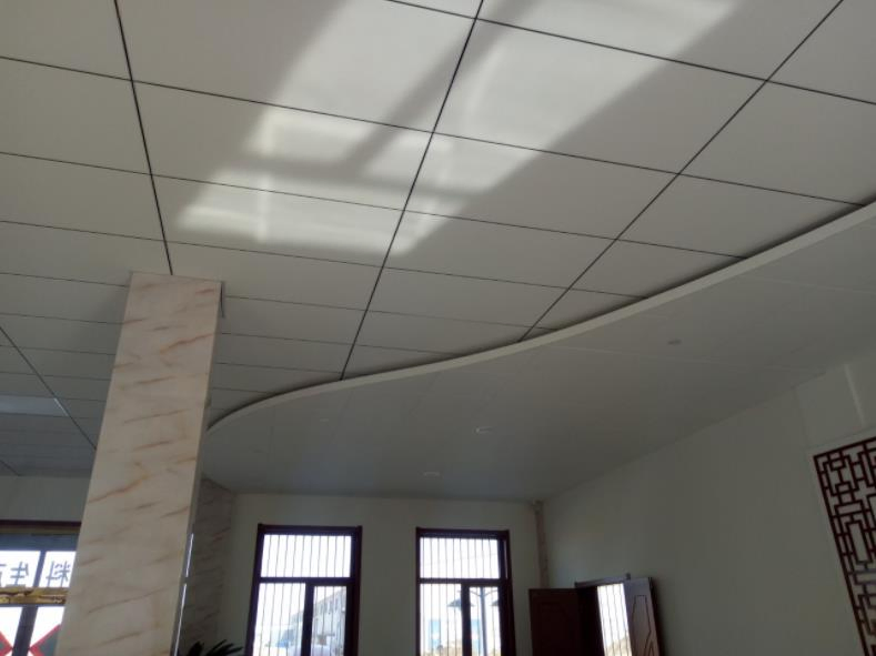 Sound Absorbing Glassfiber Drop Acoustic Ceiling Decorative Suspended Ceiling Tiles