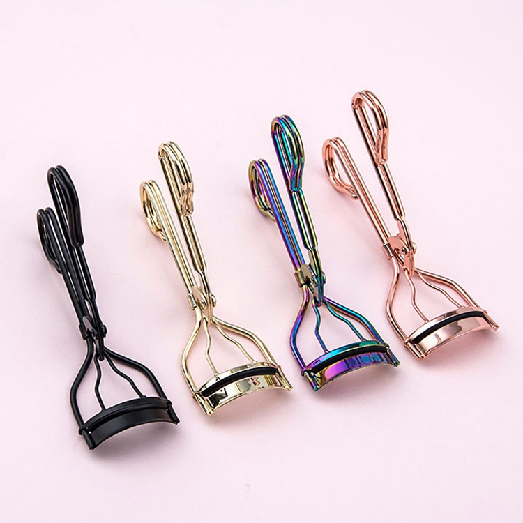 Four-Piece Set of Makeup Tools Including Eyelash Curler False Lashes Auxiliary Tweezer and Beauty Scissors