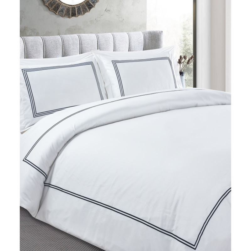 Embroidery Patterns for Luxury Quality Classic Hotel Bed Sheet Cover Bed Runner