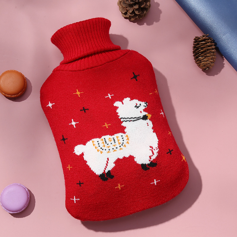 Hot Sale Autumn Winter Customized Design Keep Warm Rubber Hot Water Bag Knit Cover