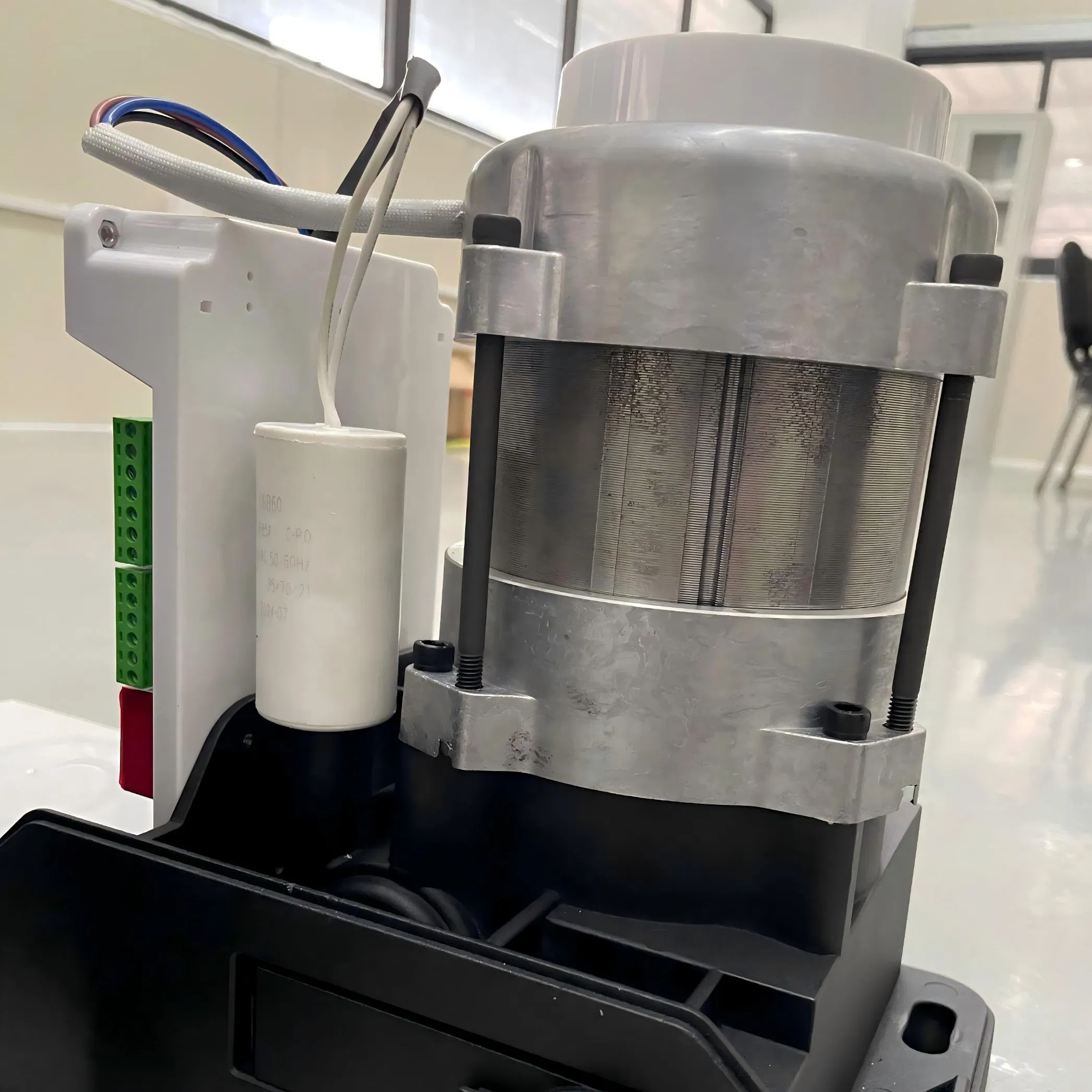 600kg AC Sliding Gate Motor Opener Automatic for Residential & Light Commercial Use