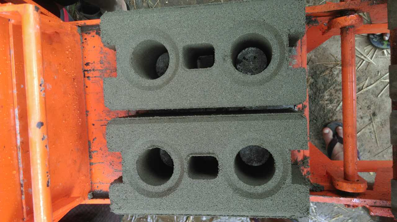Qmr2-40 Manual Interlocking Clay Block Making Machine