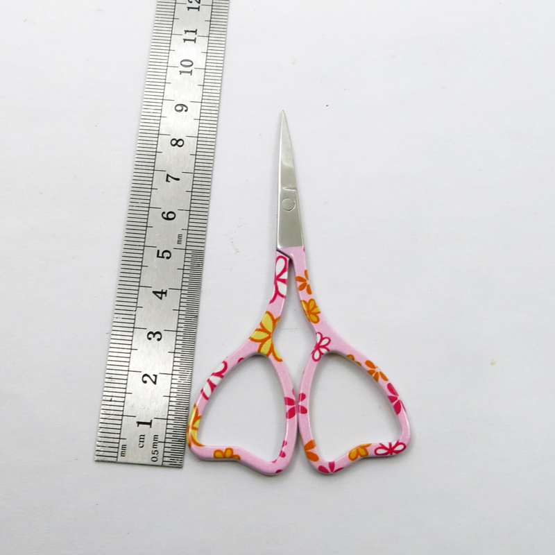 Lovely Fashion Design Durable Makeup Tool Beauty Accessories with OEM Logo Facial Trimming Eyebrow Eyelash Beauty Scissors