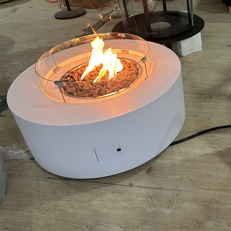 Outdoor Round Fireplace Powder Coated Metal Propane Fire Pits 18" High