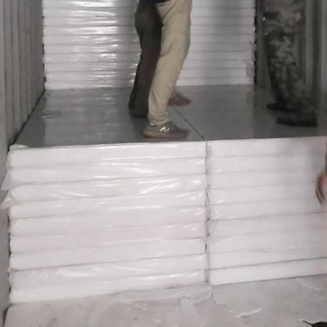 Steel Frame Corrugated EPS /Polystyrene Sandwich Wall Roof Insulated Panel