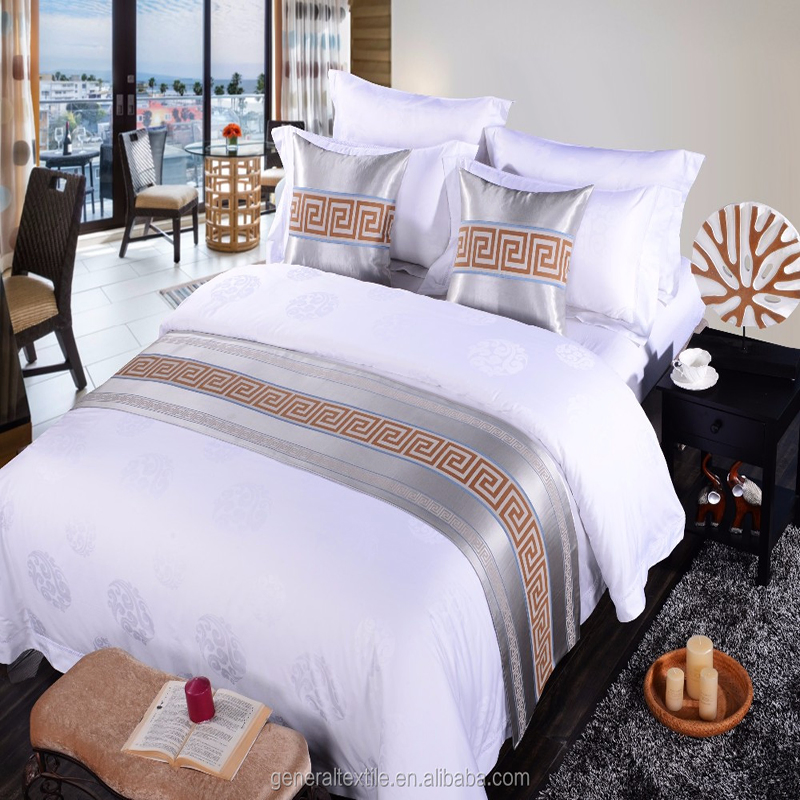 Hotel Use Different Style Decoration Luxury 5 Star Hotel Bed Runner