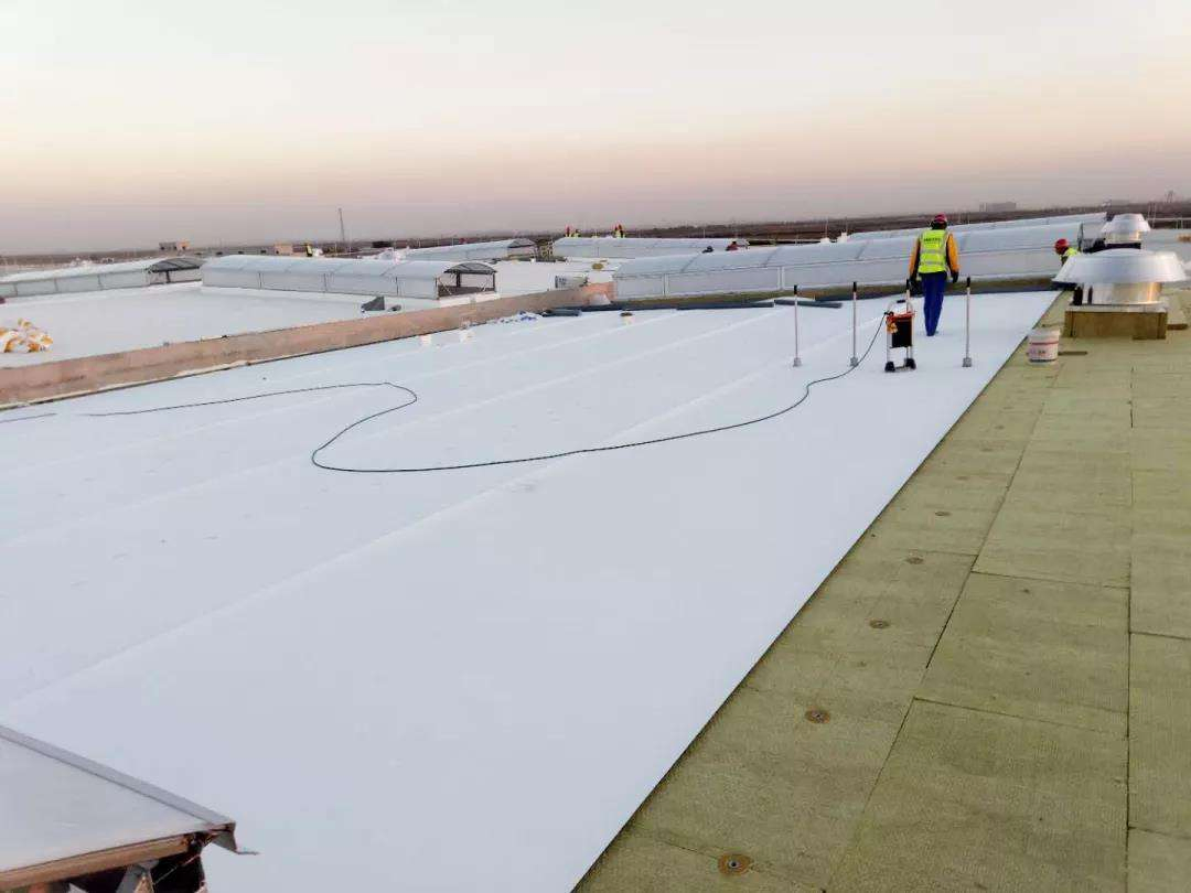 60mil 1.5mm China Supplier UV Resistant PVC Roofing Membrane Sheet Polyester Reinforced Flat Roof Waterproofing Membrane