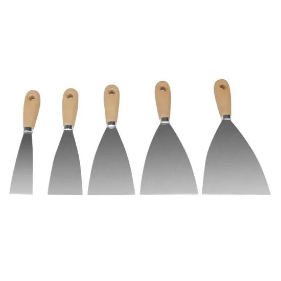 Scraper with One Piece Beech Wood Handle