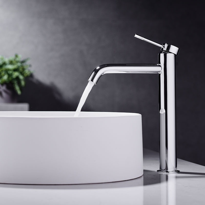 New Arrivals Sanitary Ware Deck Mount Tall Brass Sink Bathroom Basin Faucet