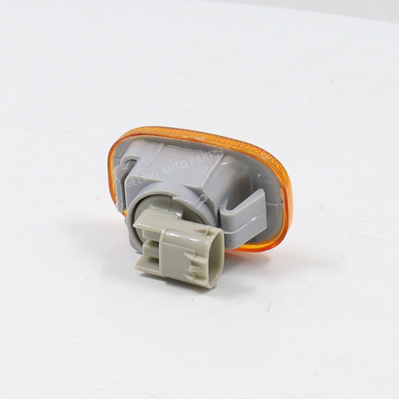 Боковой указатель поворота для Toyota Hilux Vigo 2005-2012
