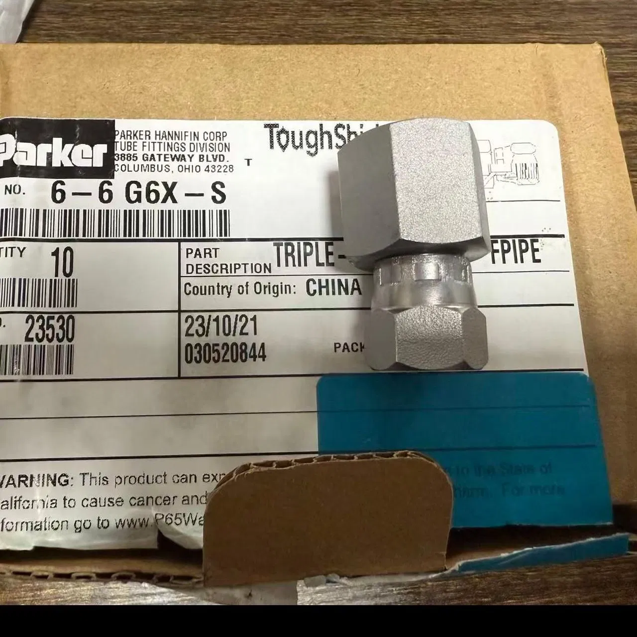 Поворотный фитинг Parker 6-6 G6X-S с внутренней резьбой