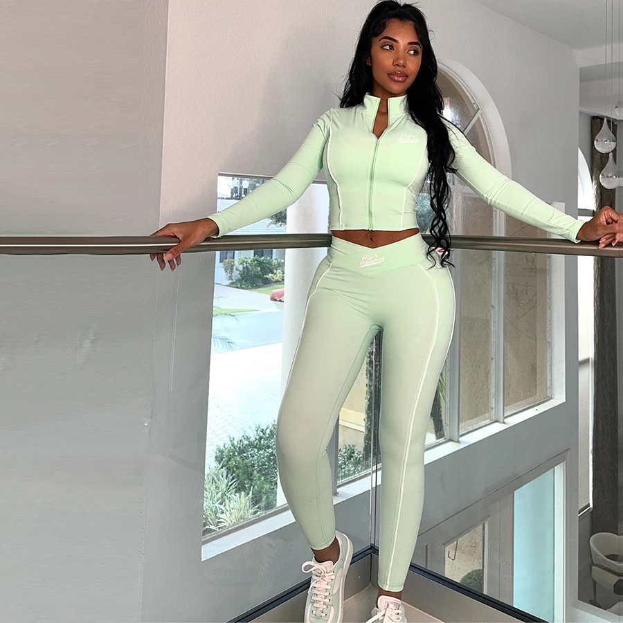 Костюм женский спортивный Kliou K24S58276 на молнии