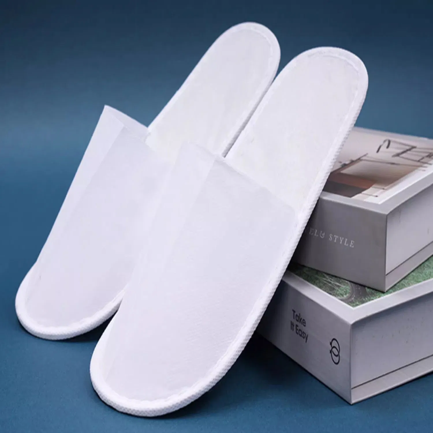 OEM Disposable Fashion Hotel Hospitality Slipper