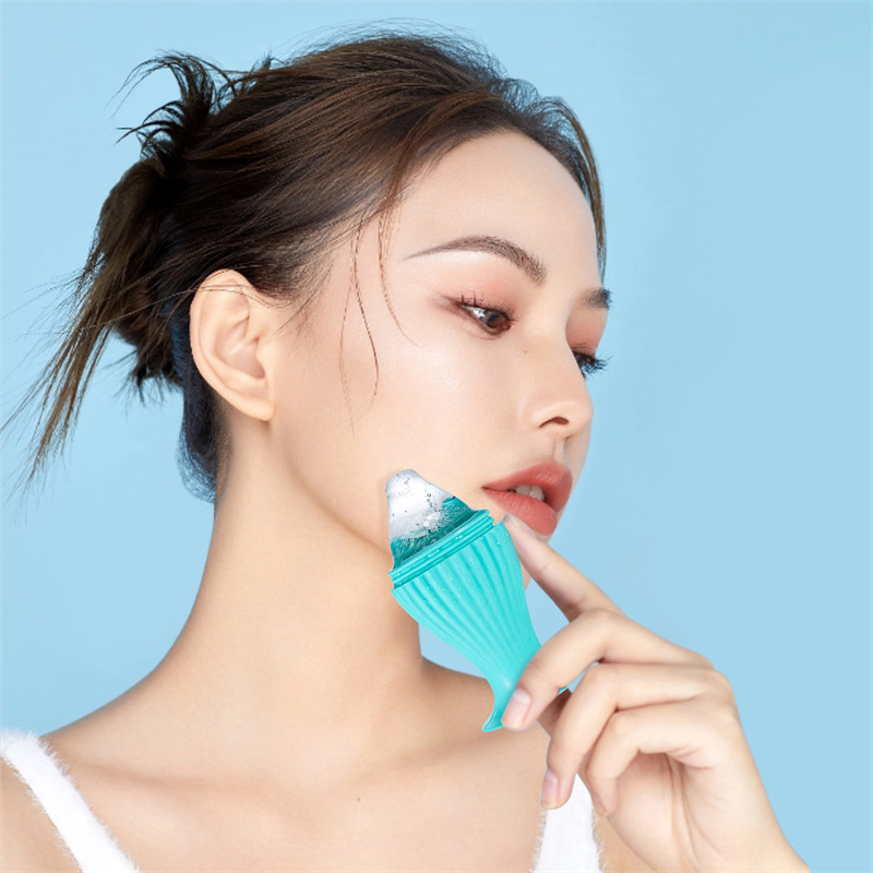 Manufacturer Customize Beauty Salon Skin Cooling Face Massager Ice Roller