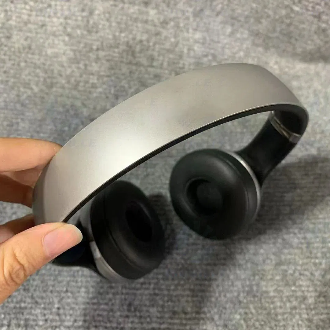 Беспроводные наушники Solo PRO с шумоподавлением