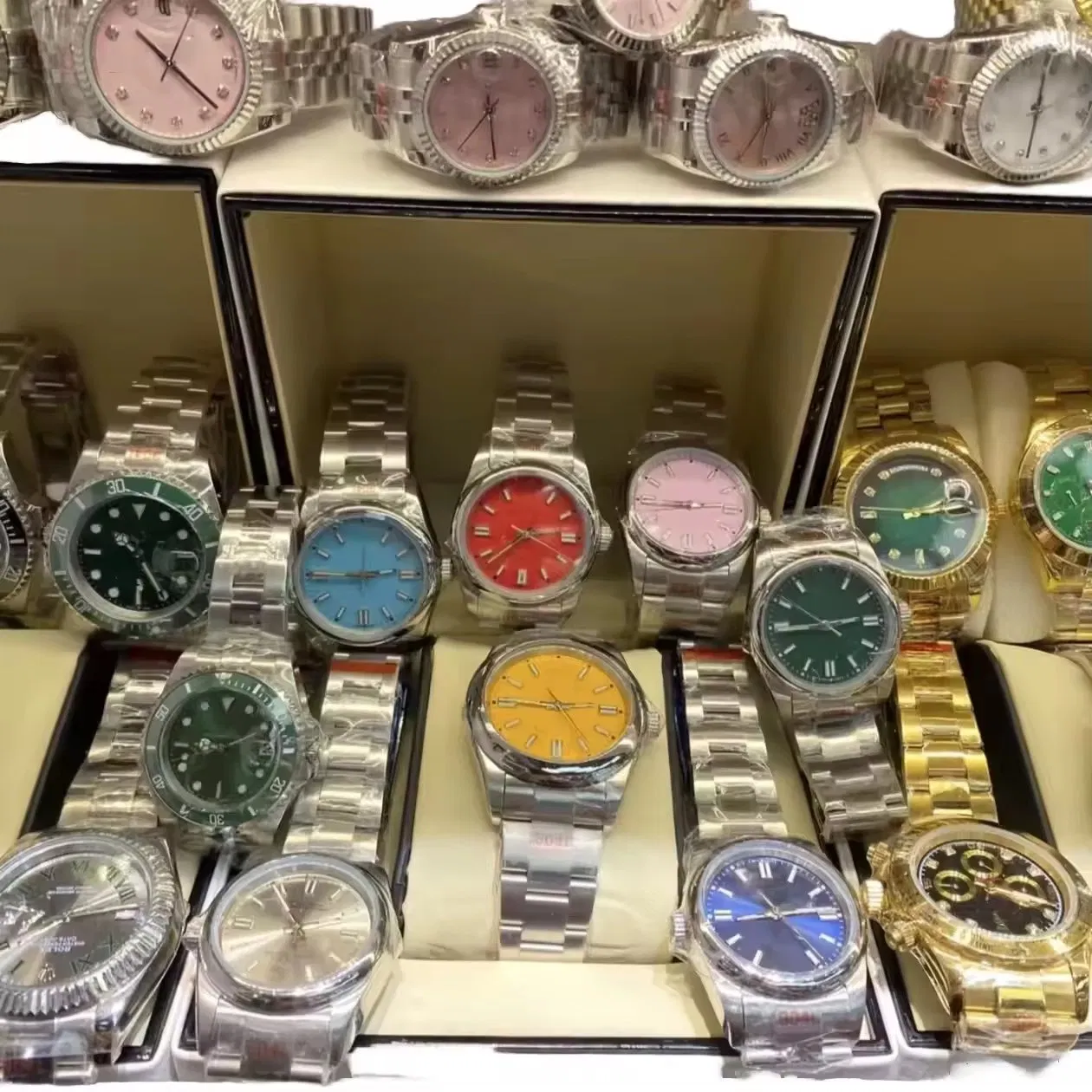 Best-Selling Quartz Mechanical Watches with Miyota Movement Factory Wholesale Price Water Resistant Analog Dial Display