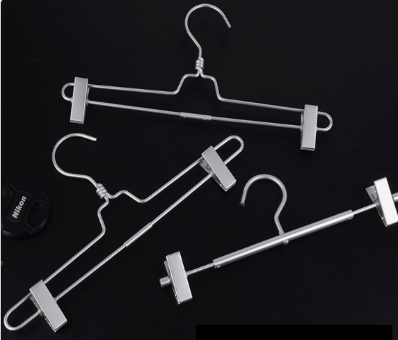 Space-Grade All-Aluminum Clothes Hanger, Non-Marking and Non-Slip Trouser Clip