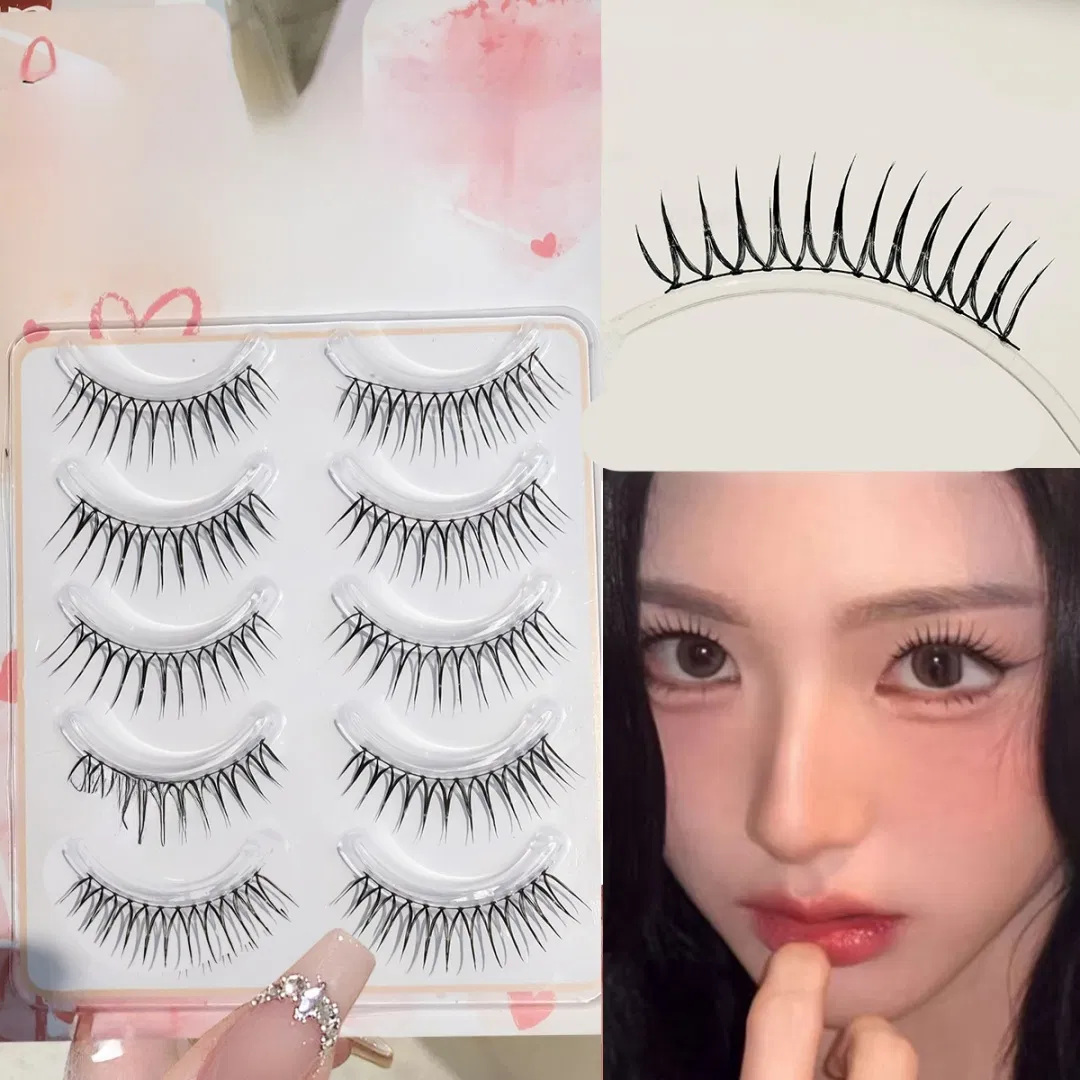 Mixed Material False Eyelashes Combining Synthetic and Silk Fibers for Premium Quality