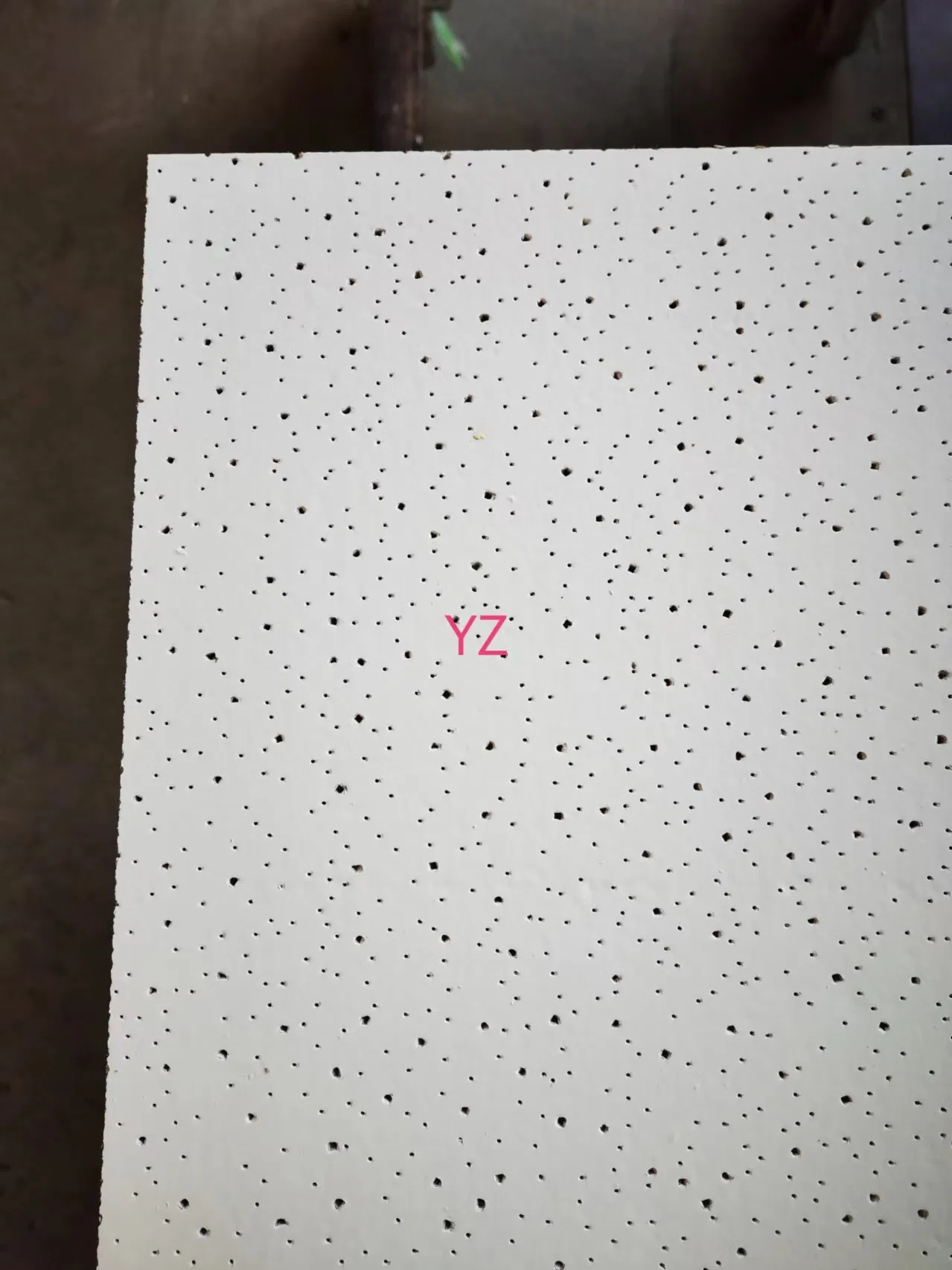 Acoustic Suspended Ceiling of Acoustic Panel Mineral Fiber Board