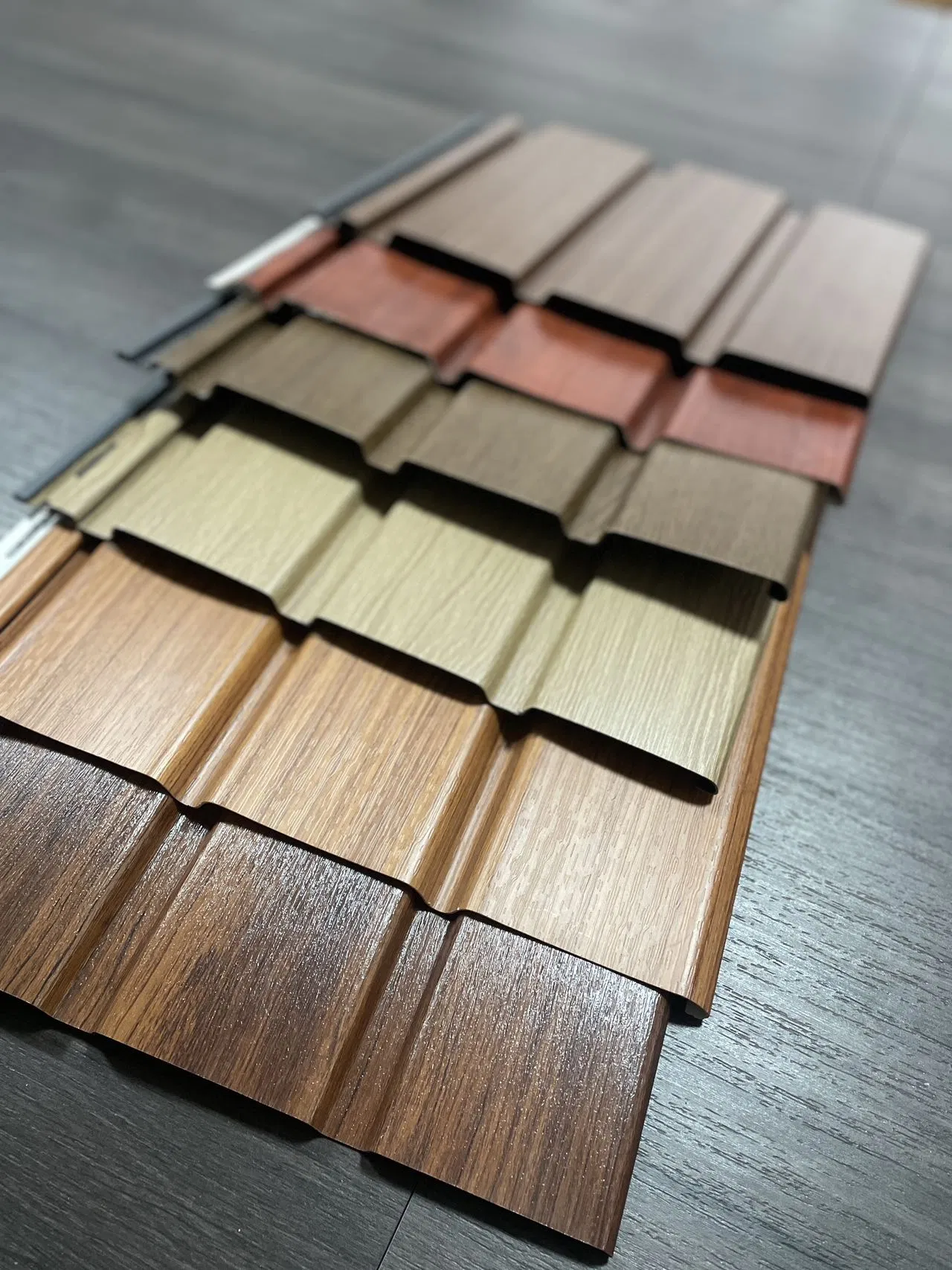 Wholesale 12 Inch/3048/305mm Width Wooden Design for Indoor Balcony Soffit Ceiling Panel Vinyl Siding Panels