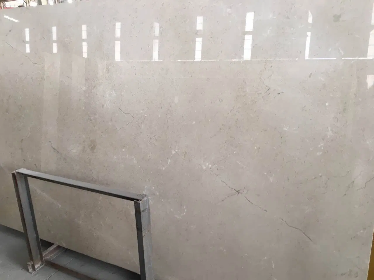 Popular Natural Albanian Beige Marble Slab and Tile for Hotel Wall Floor Decorate