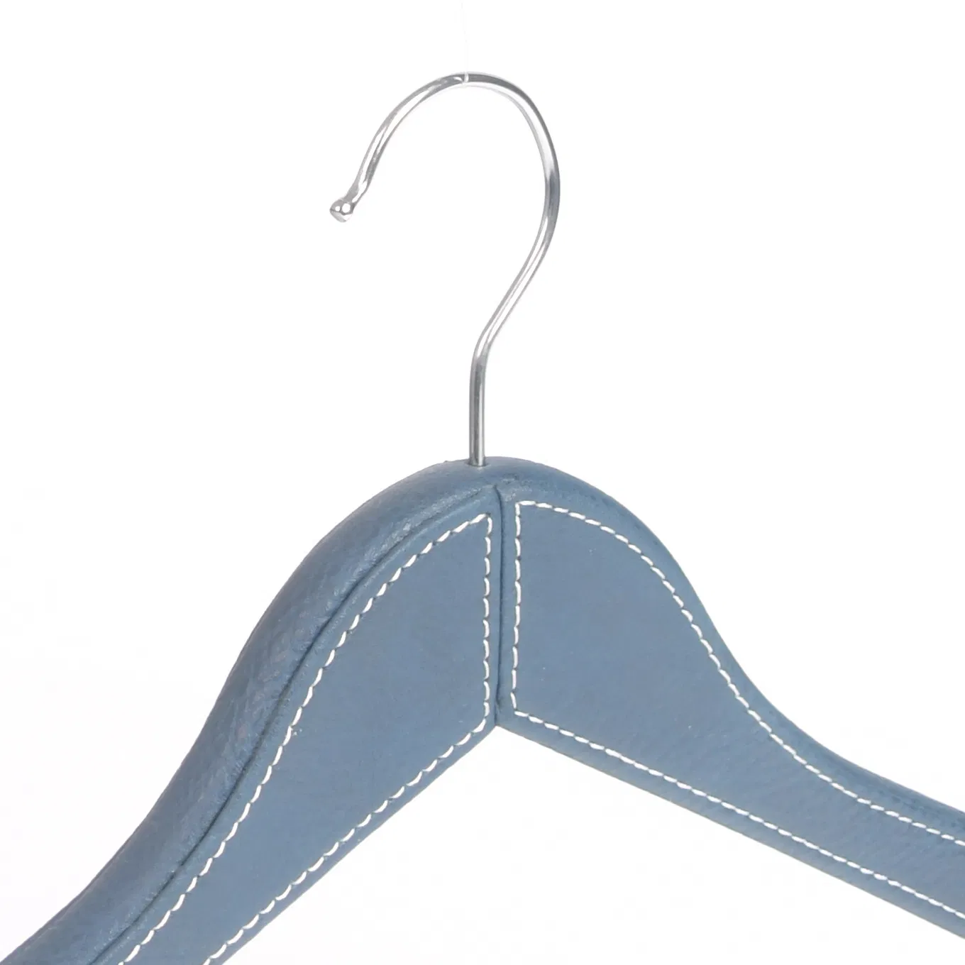 High-End Leather-Wrapped Coat Hanger, Rodless, Solid Wood, Non-Slip, and Mark-Free.