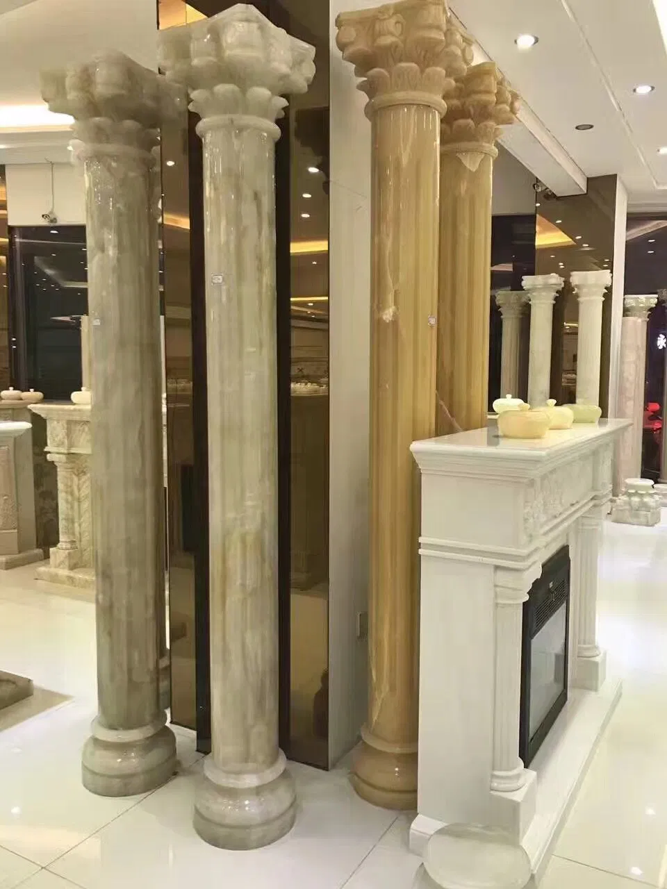 European Style Outdoor Column Natural Stone Roman Round Pillar