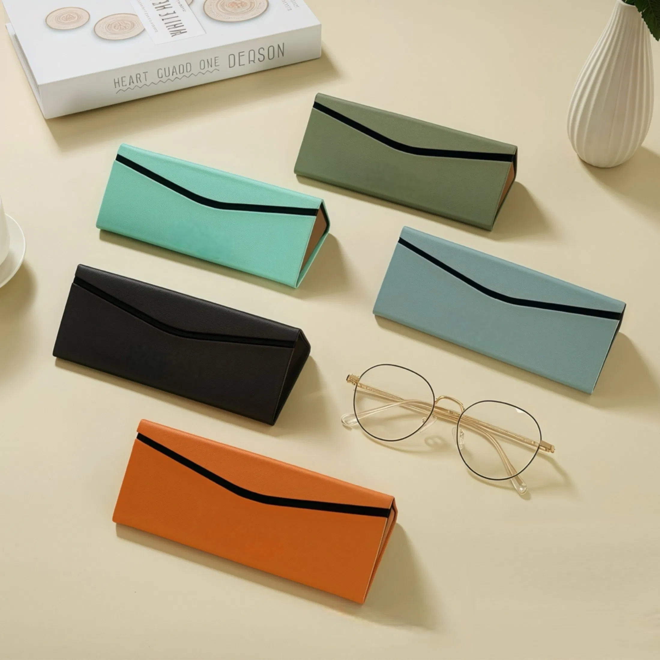 High-Appearance Folding Glasses Case, Premium Style, Suitable for Sunglasses & Myopia Glasses, Logo Printable, Shockproof, Handmade