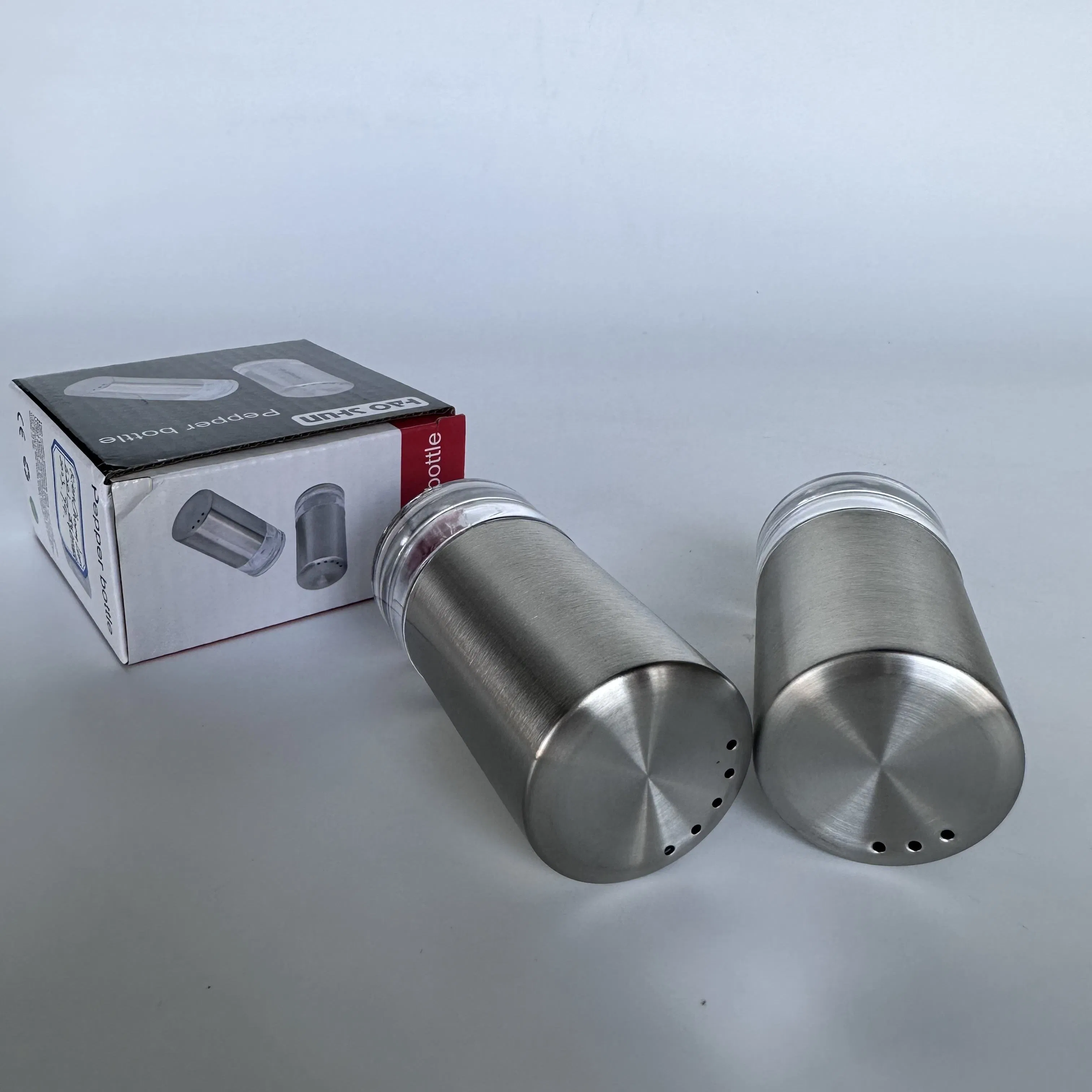 Wholesale Mini Spice Shaker Bottle Unique Custom Stainless Steel Salt and Pepper Shakers Set