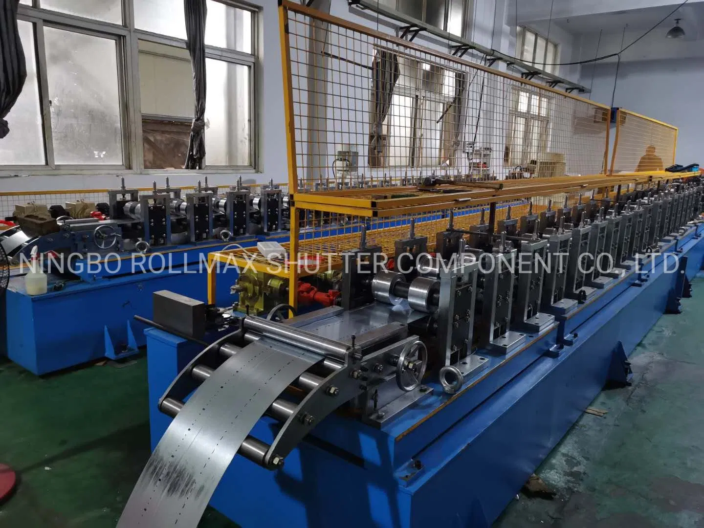 Roller Shutter Accessories Rolling Shutter Doors Windows Galvanized Octagonal Tube