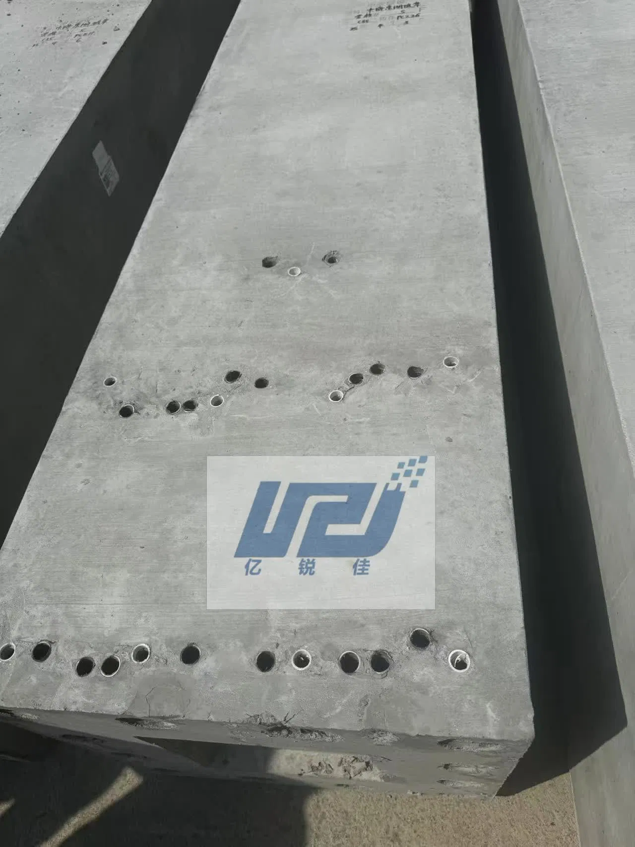 Anti-Corrosion Cement Precast Drainage Channels for Effective House Water Management Precast Concrete House