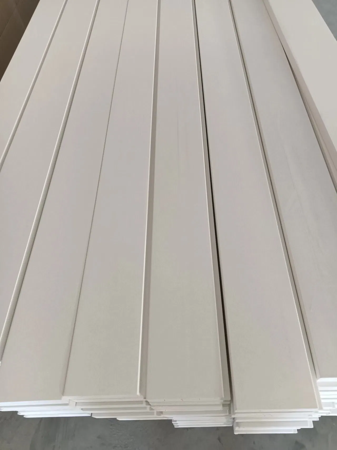 Wood Moulding Primed Moulding Baseboard Skirting Board