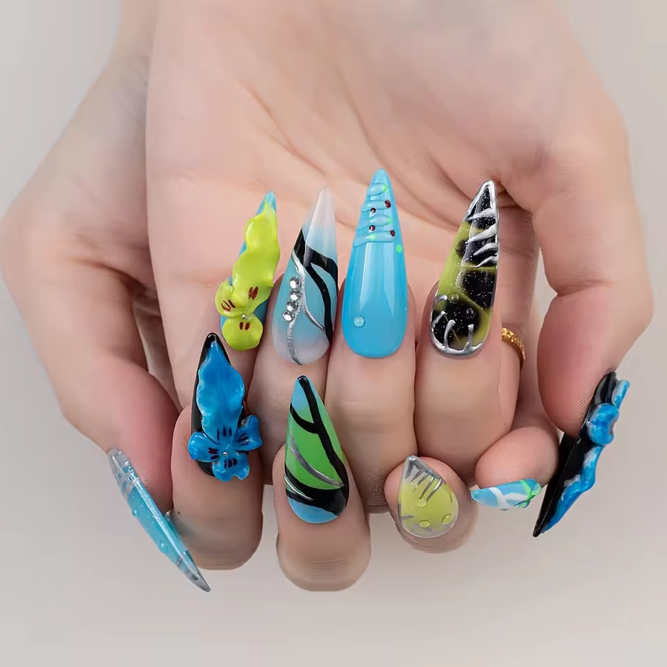 New Design 10PCS Blue Flower Acrylic Stiletto Handmade Press on Nails