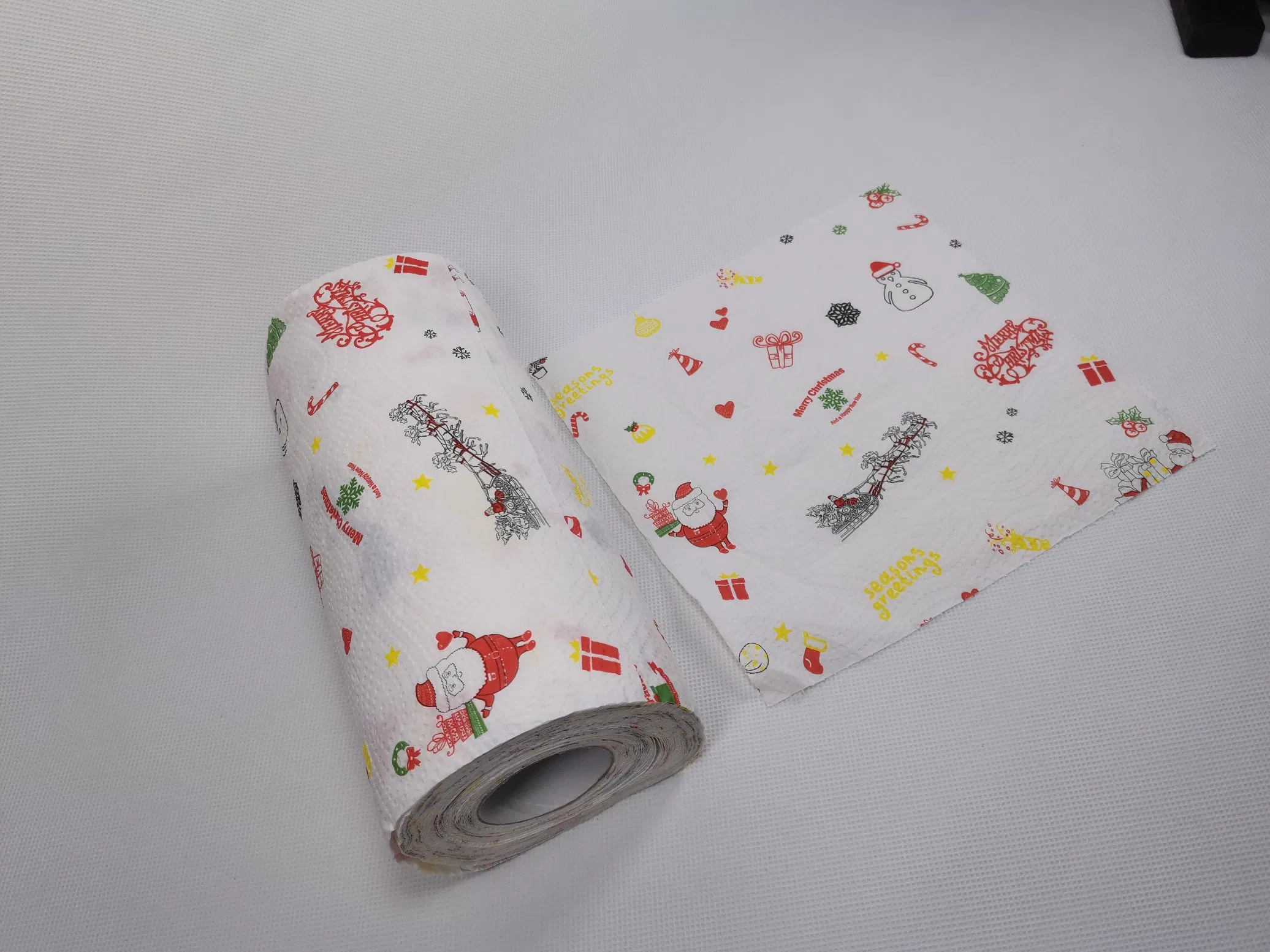 Virgin Bamboo Pulp Customize Colorful Embossing Good Quality Kitchen Paper Towel