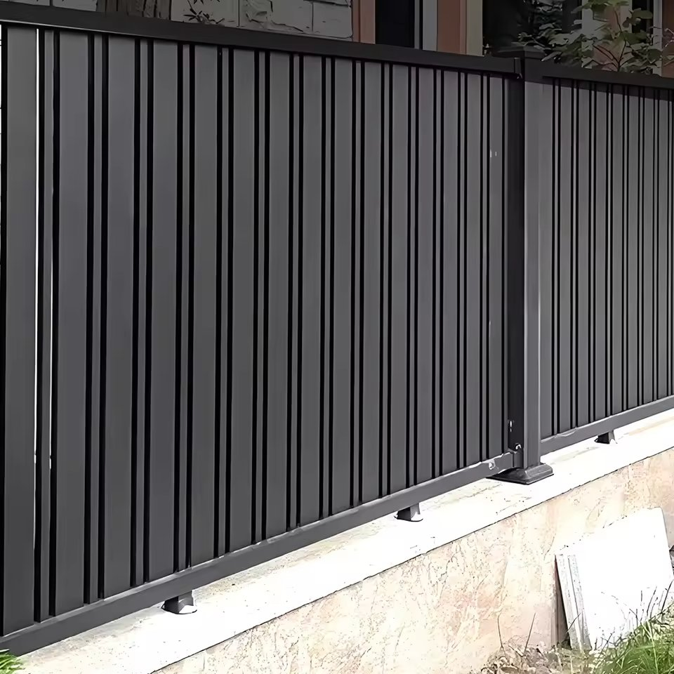 Aluminum Fence for Parking Lot and Traffic Flow Management