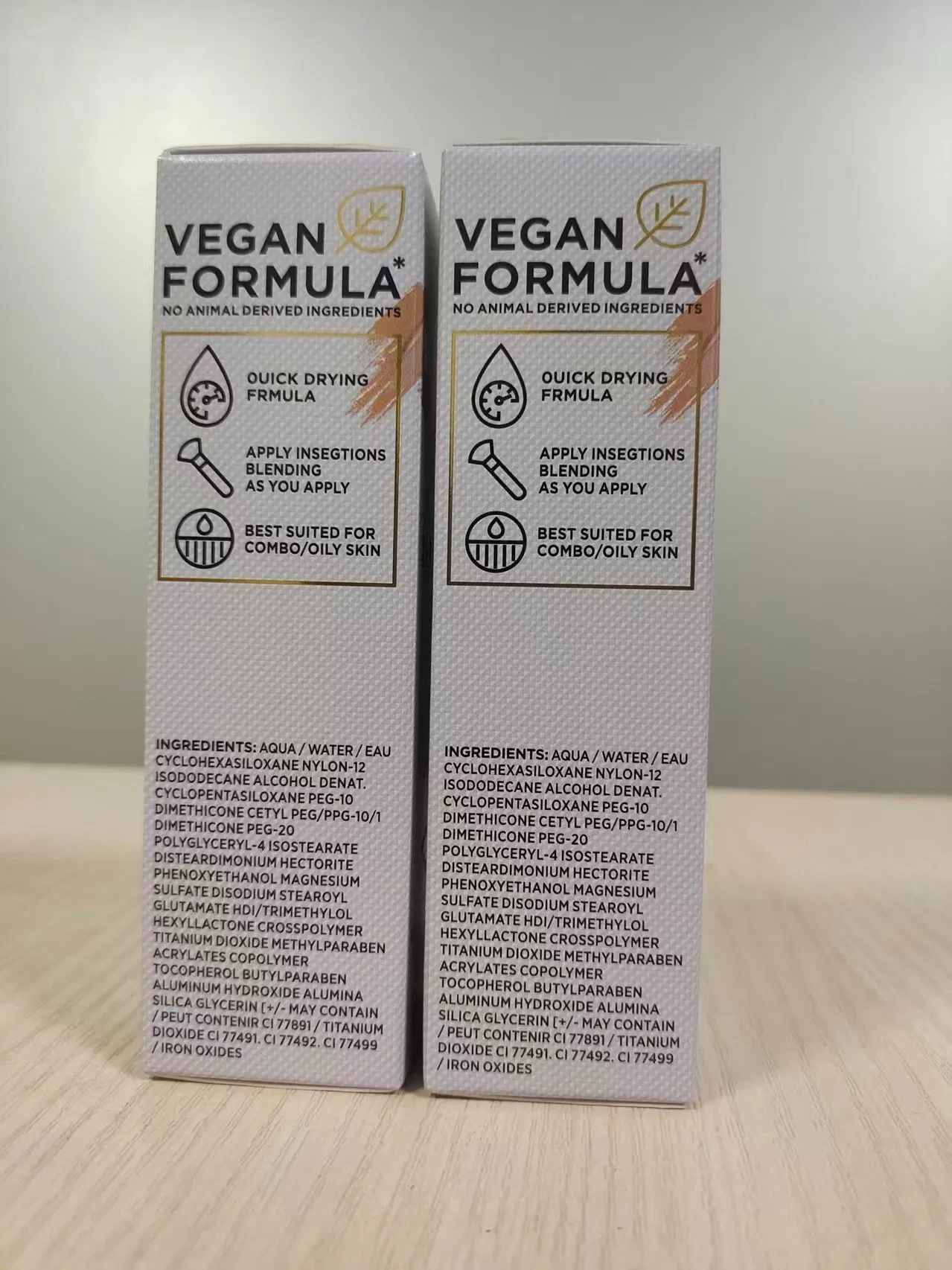 Dizao Long-Lasting Hydration Natural Nude Liquid Foundation