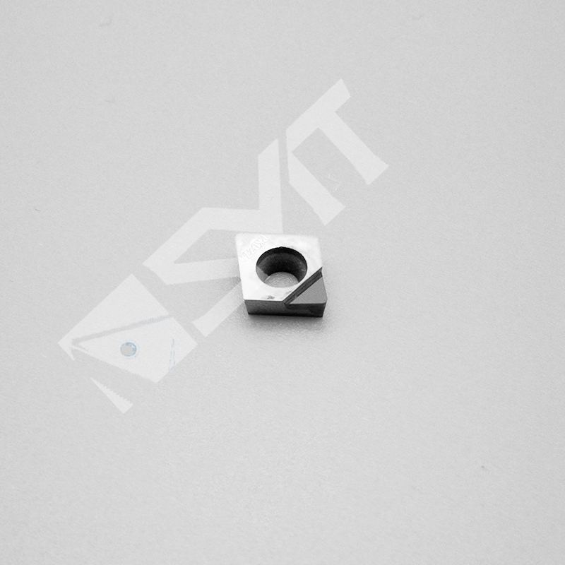 Пластина PCD CCMW060204 для обработки алюминия