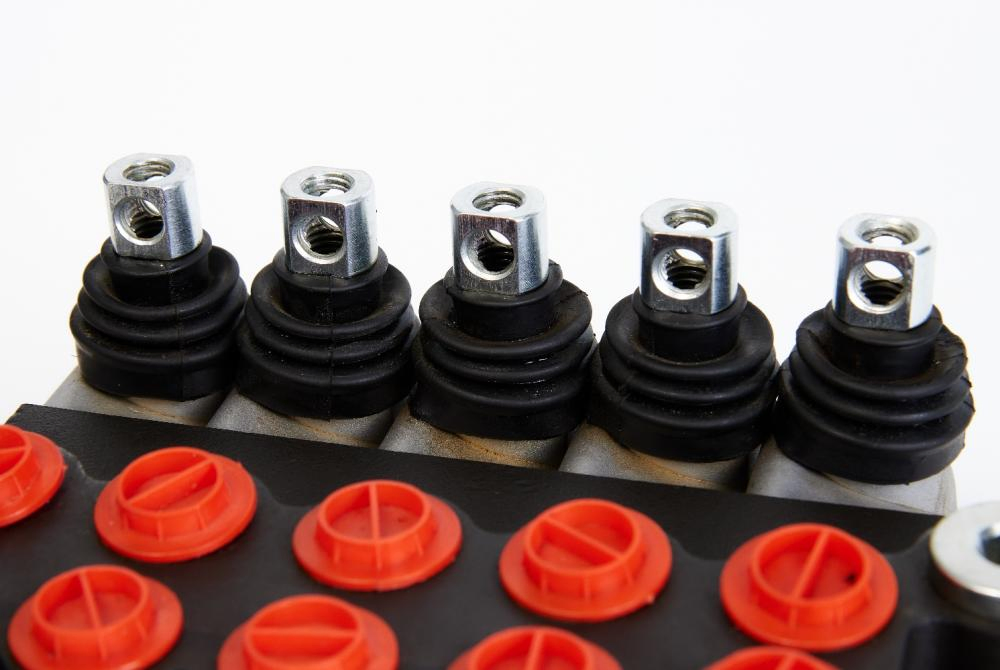 Гидравлический распределитель P40-5 для спецтехники