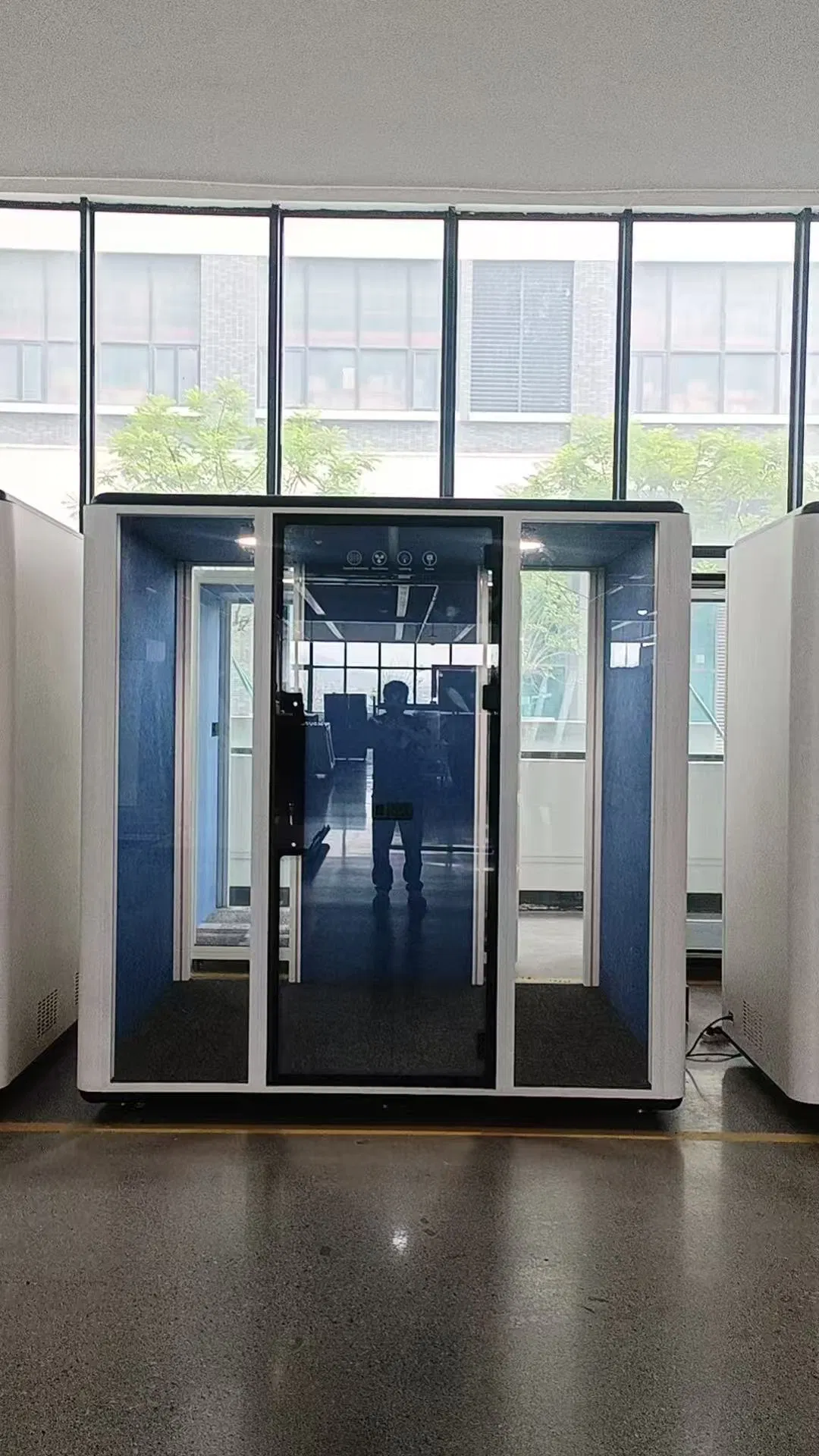 Hot Selling Adjustable Movable Meeting Silent Cabin for Party Privacy Pod