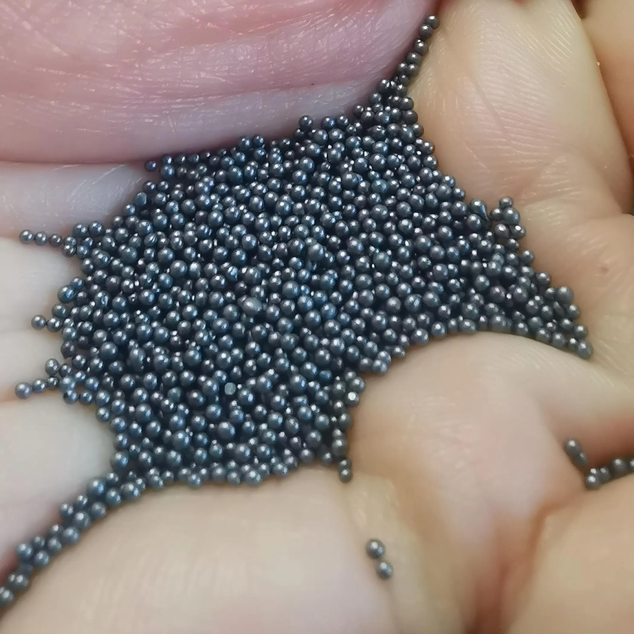 Стальная дробь для очистки и обезуглероживания металла