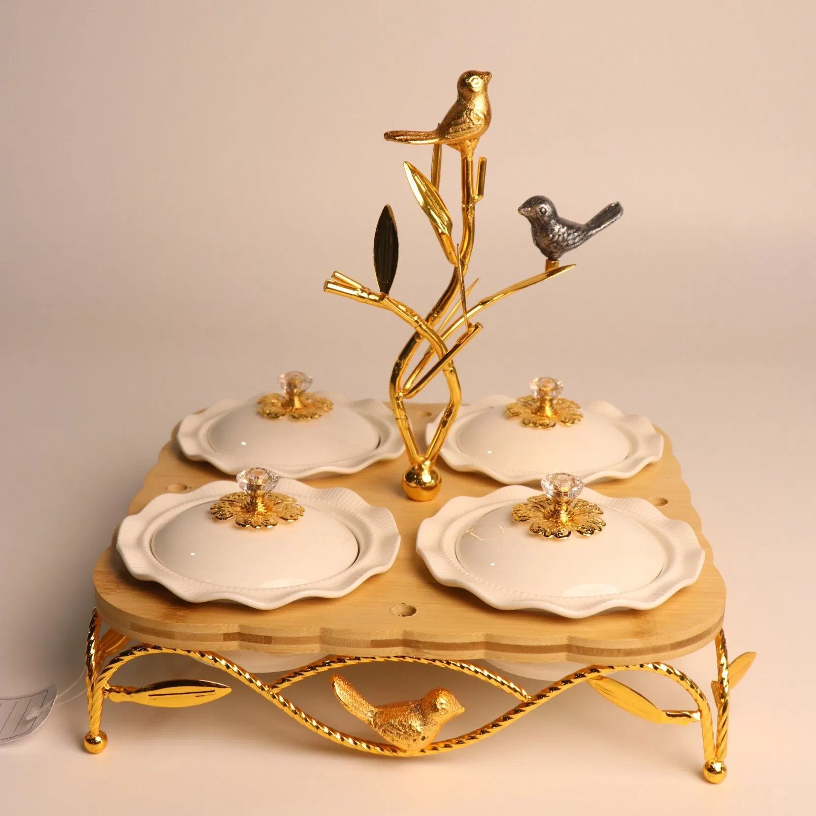Home Ornament Gold-Plated Iron Frame with Large Size Four-Panel Gold Ceramic Bowl