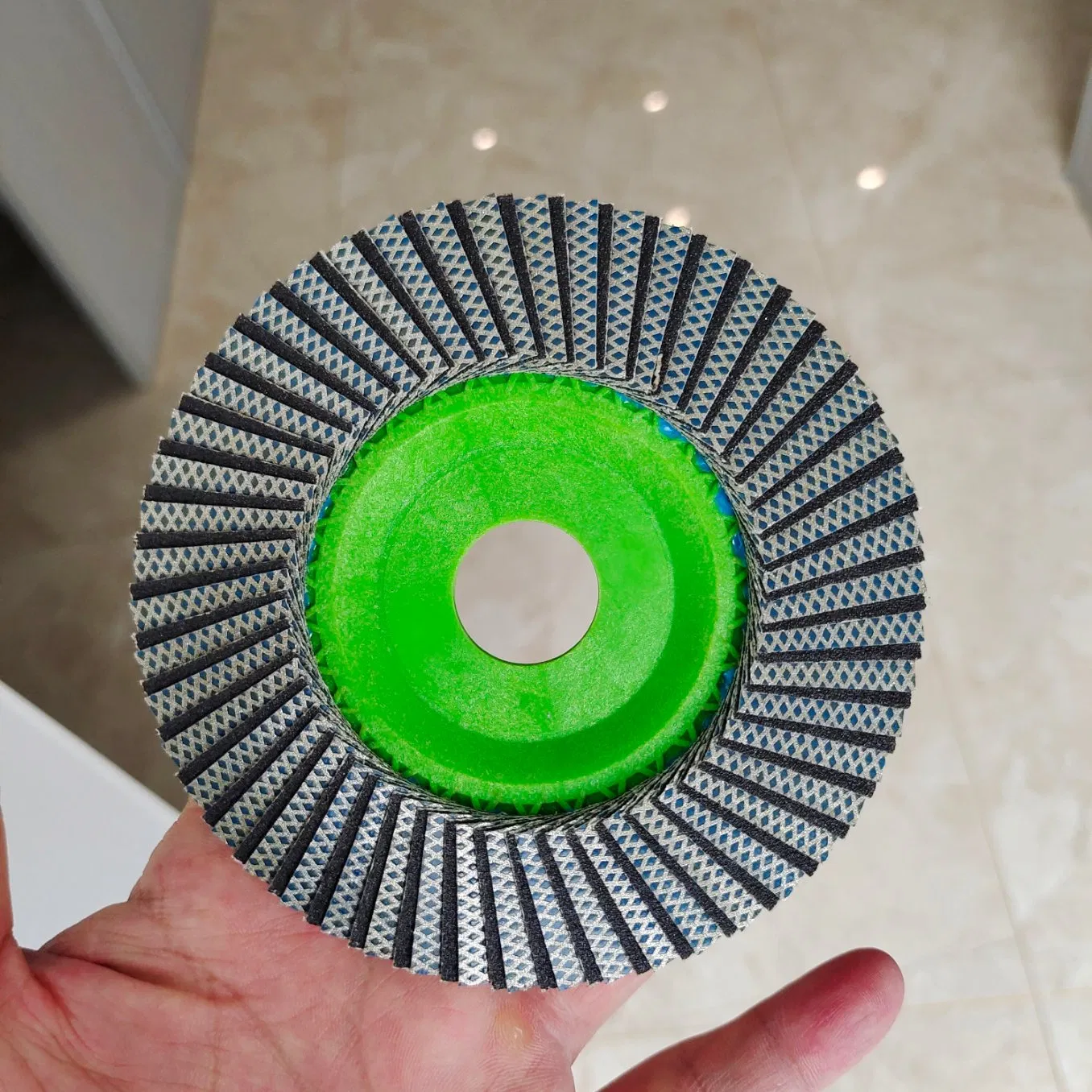 Алмазный лепестковый круг для полировки фарфора