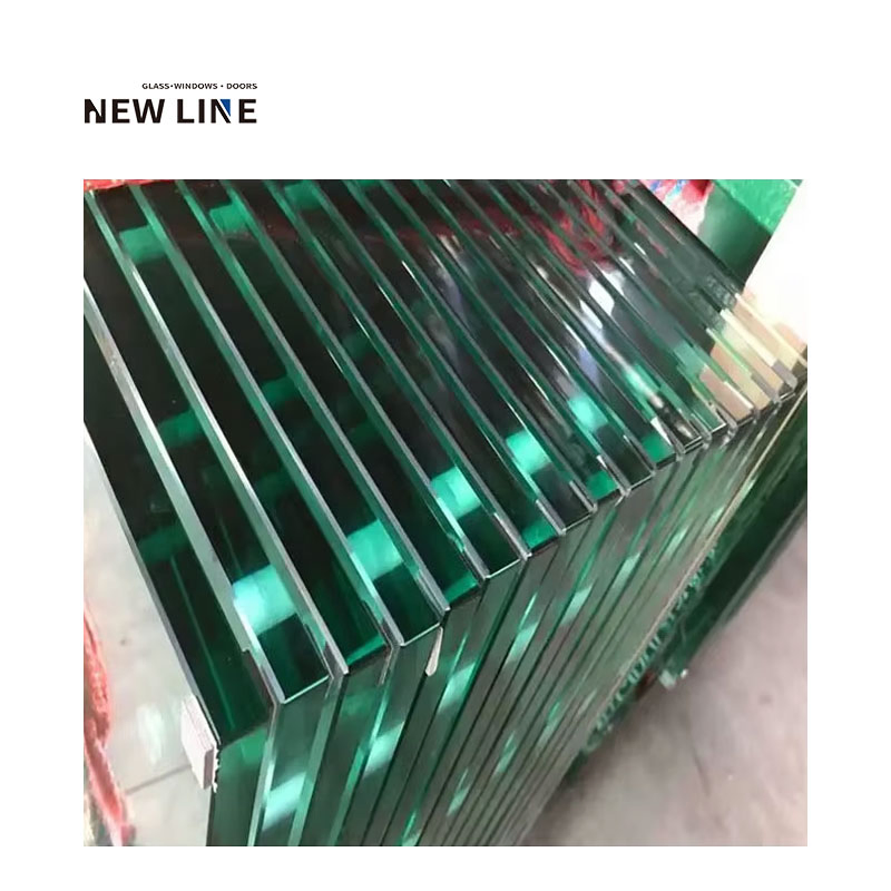 Skylight Double-Layer Laminated Glass (4 + 0.76 + 4 + 12A + 4 millimeters, thermal insulation)